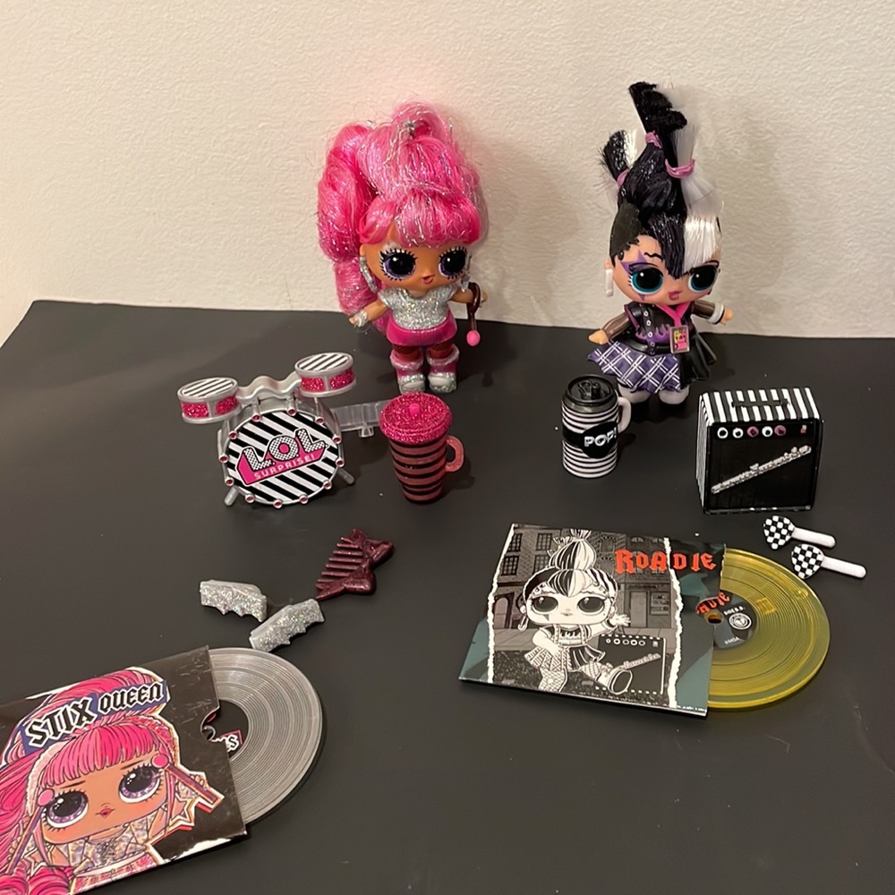 LOL Surprise Doll Remix Dolls and Accessory Bundle Toy Lot - Picture 5 of 11